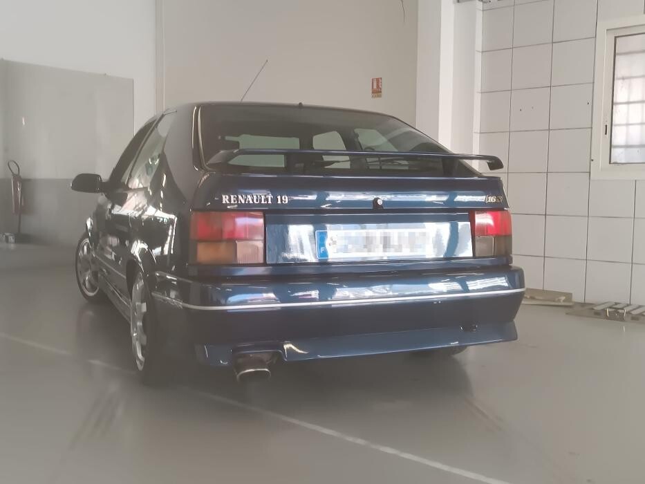 Images Centre contrôle technique DEKRA