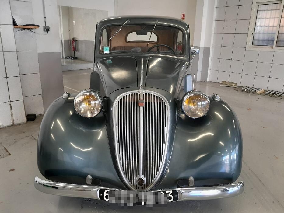 Images Centre contrôle technique DEKRA