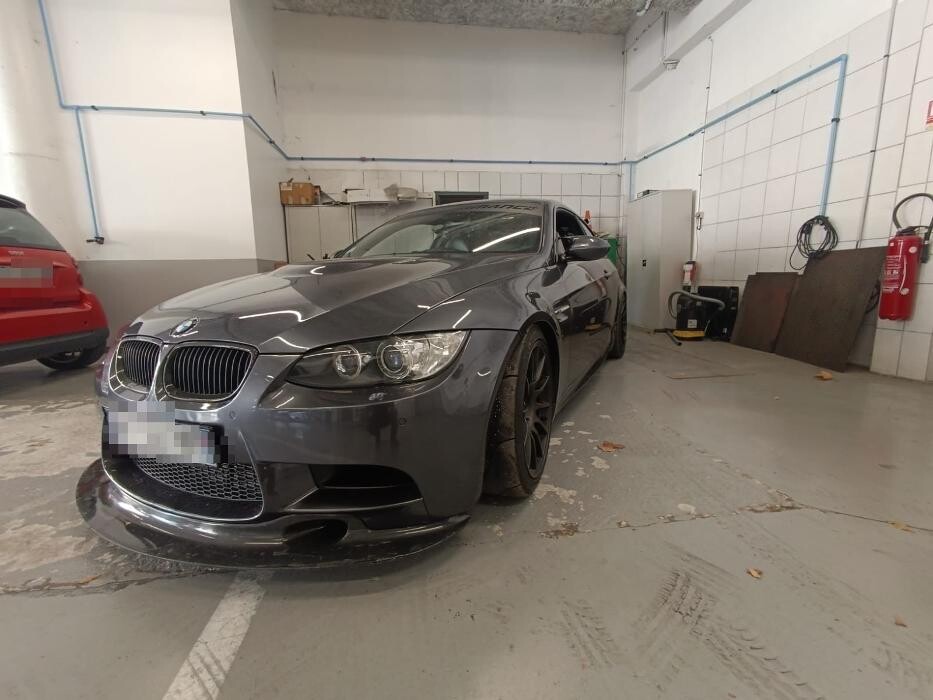 Images Centre contrôle technique DEKRA