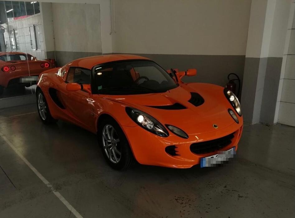 Images Centre contrôle technique DEKRA