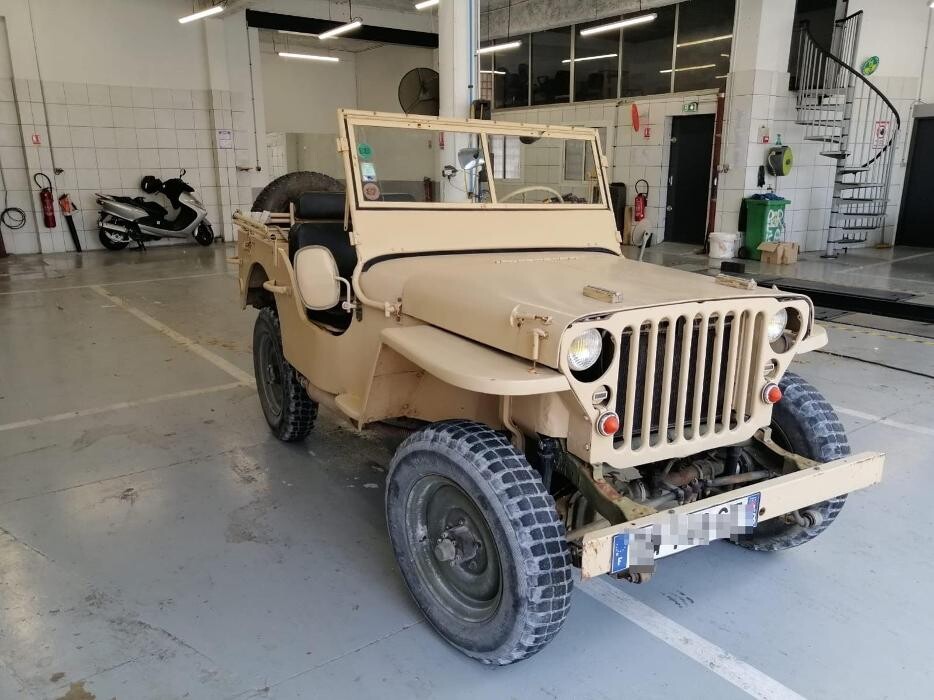 Images Centre contrôle technique DEKRA