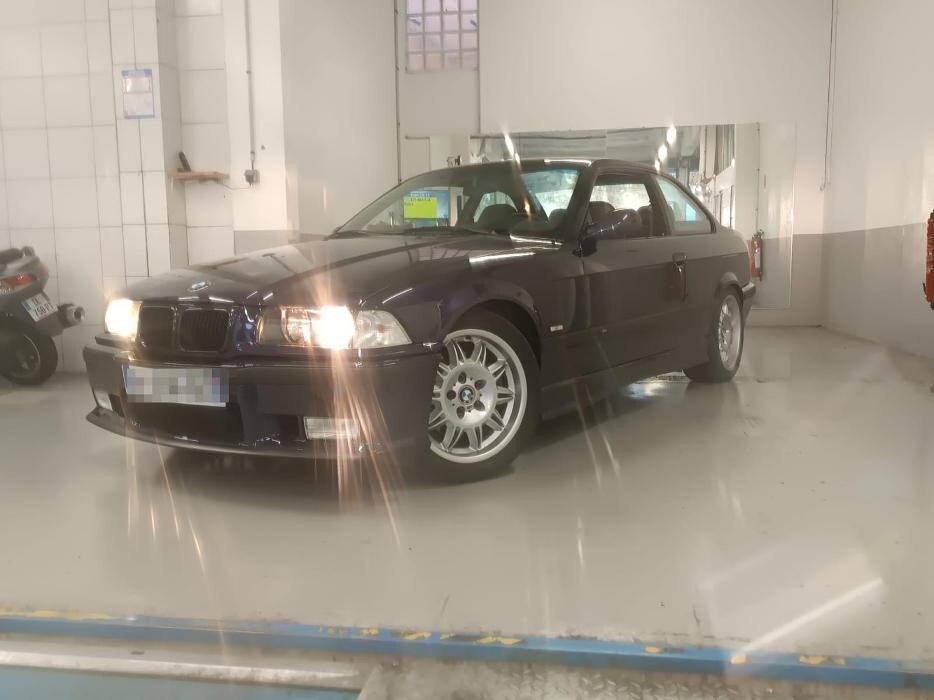 Images Centre contrôle technique DEKRA