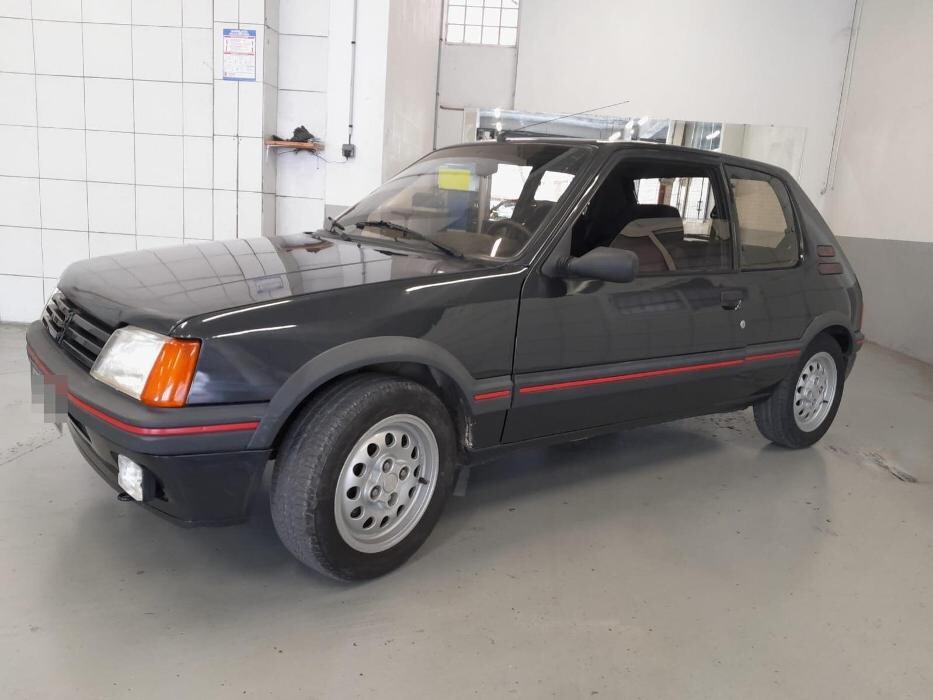 Images Centre contrôle technique DEKRA