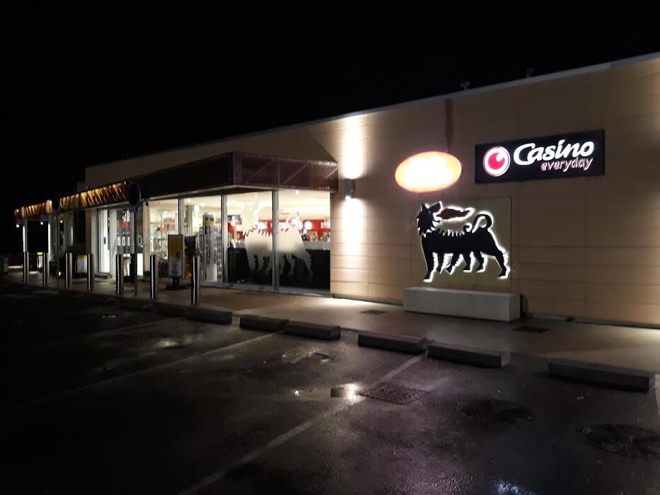 Images Station Service Enilive - Cambarette
