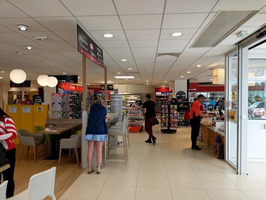 Images Station Service Enilive - Cambarette