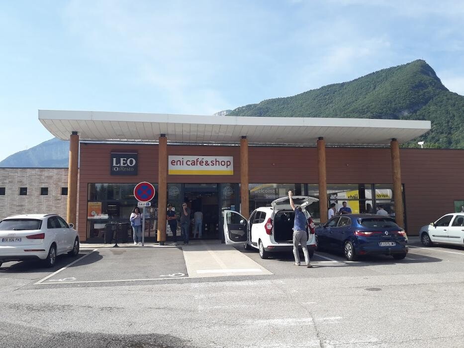 Images Station Service Enilive - Ile Rose