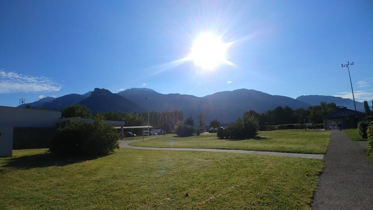 Images Station Service Enilive - Ile Rose