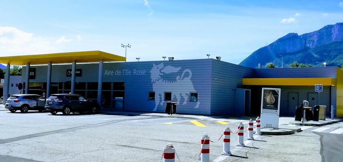 Images Station Service Enilive - Ile Rose