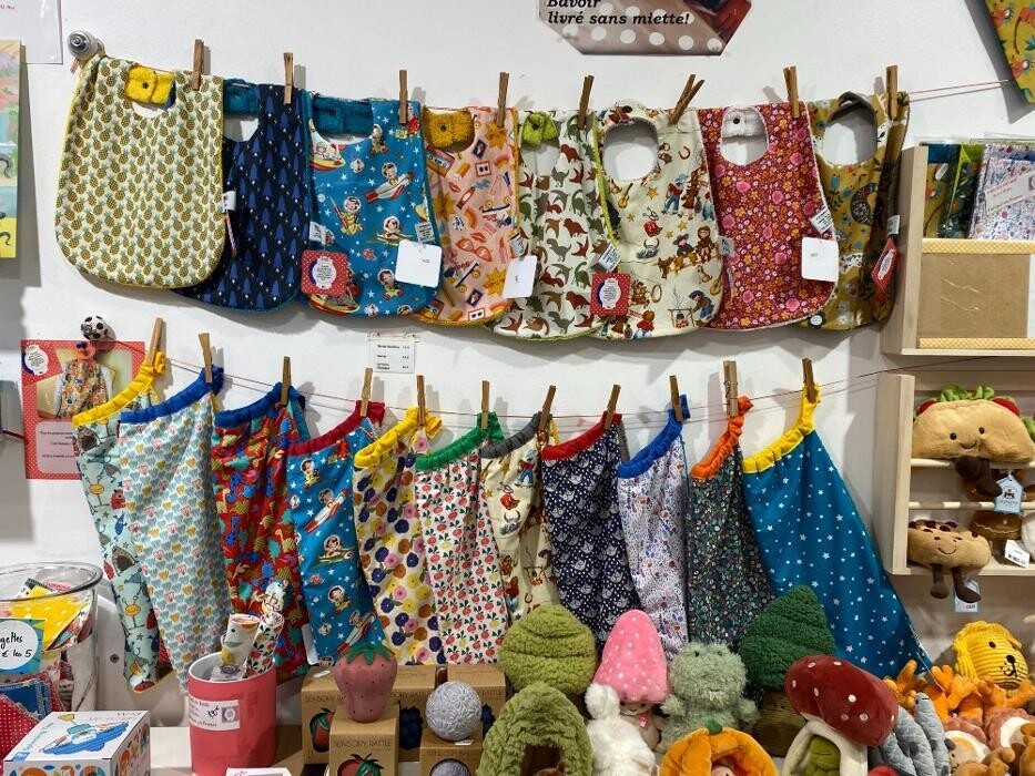Images PETITS PINPINS