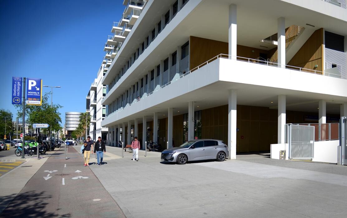 Images Parking Interparking Nouvel'R Quartier d'affaires