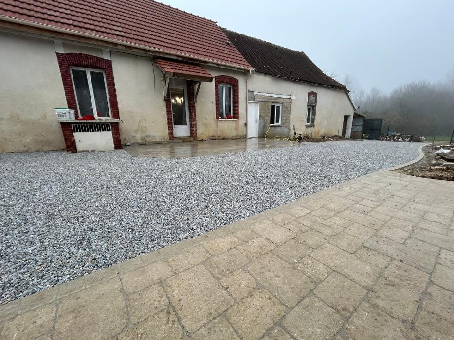 Images Daniel Moquet signe vos allées - Ent. Pichot