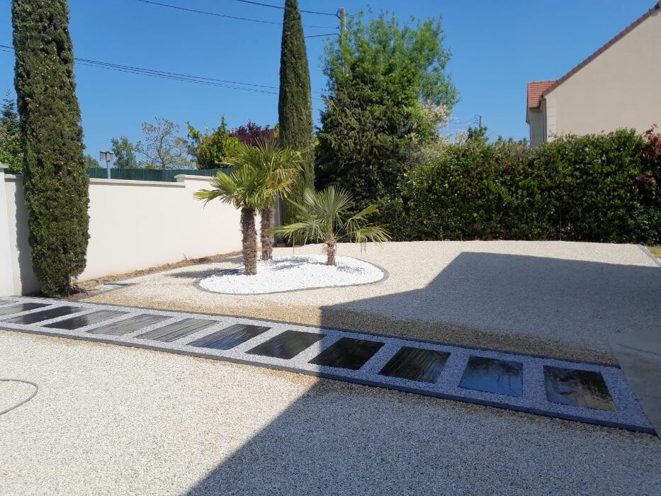 Images Daniel Moquet signe vos allées - Ent. Pichot