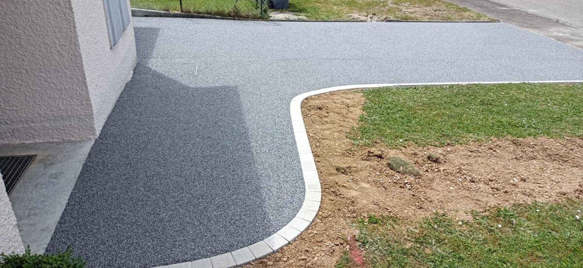 Images Daniel Moquet signe vos allées - Ent. Pichot