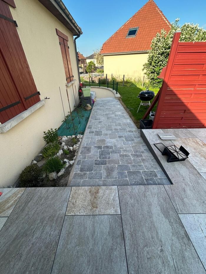 Images Daniel Moquet signe vos allées - Ent. Pichot