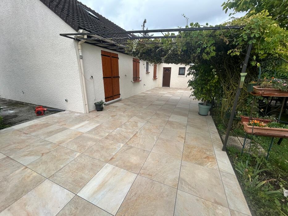 Images Daniel Moquet signe vos allées - Ent. Pichot