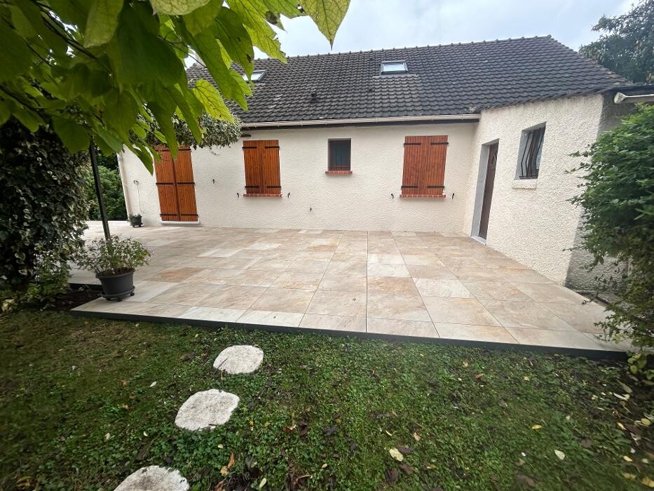 Images Daniel Moquet signe vos allées - Ent. Pichot