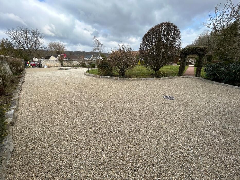 Images Daniel Moquet signe vos allées - Ent. Pichot