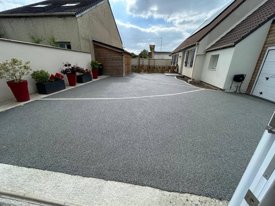 Images Daniel Moquet signe vos allées - Ent. Pichot