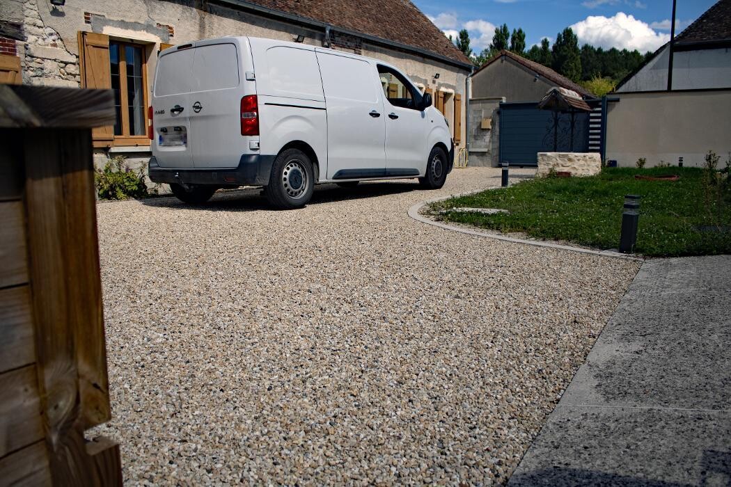 Images Daniel Moquet signe vos allées - Ent. Pichot