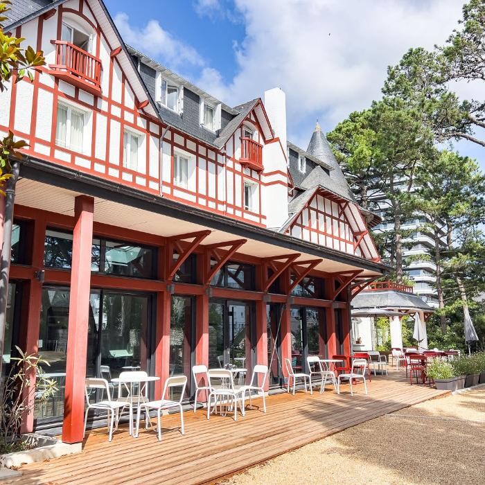 Hôtel Les Pléiades - La Baule Logo