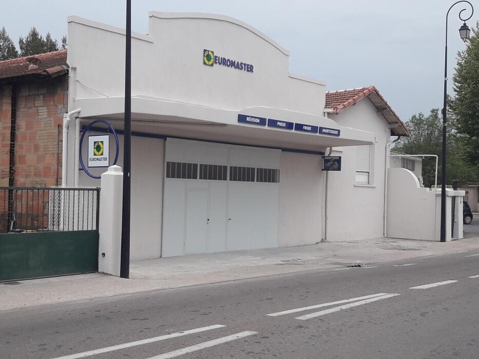 Images Euromaster Chevalier Automobiles - Villeneuve les avignon