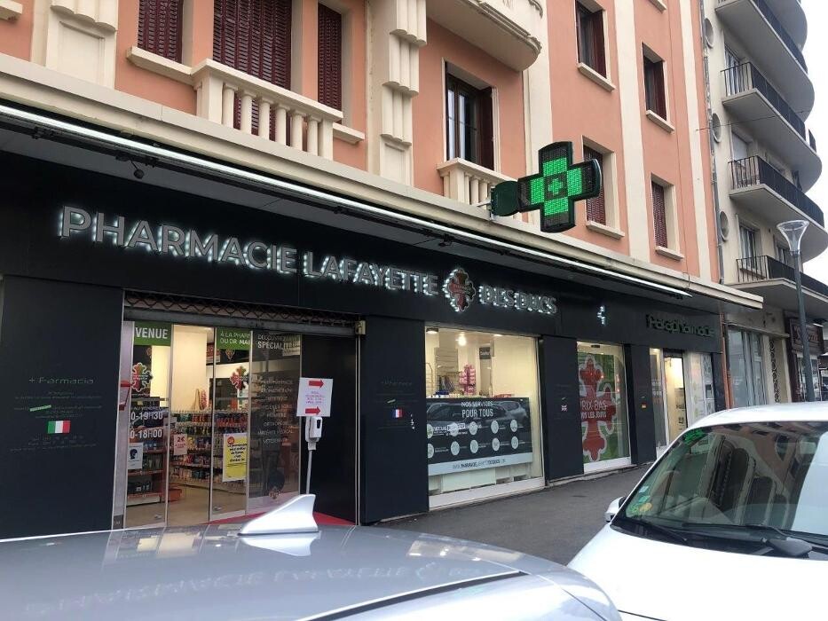 Images Pharmacie Lafayette des Ducs