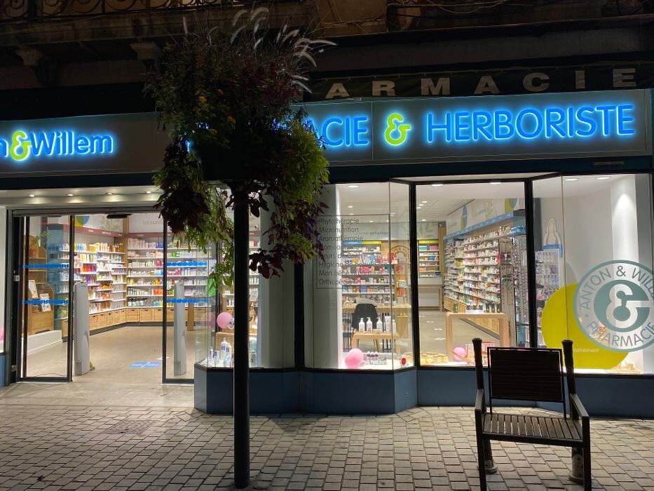 Images Pharmacie Gambetta - Anton & Willem