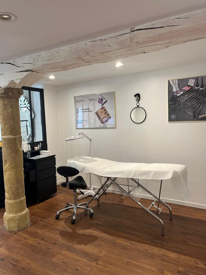 Images L'Atelier du Sourcil - Vienne