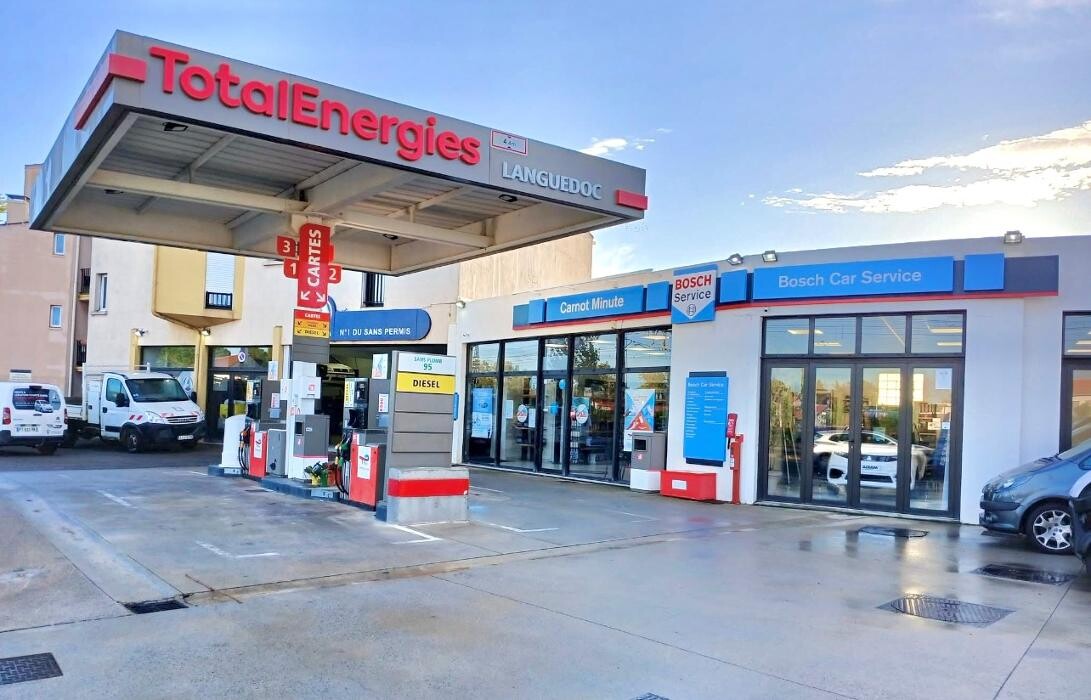 Images TotalEnergies Garage Carnot Minute