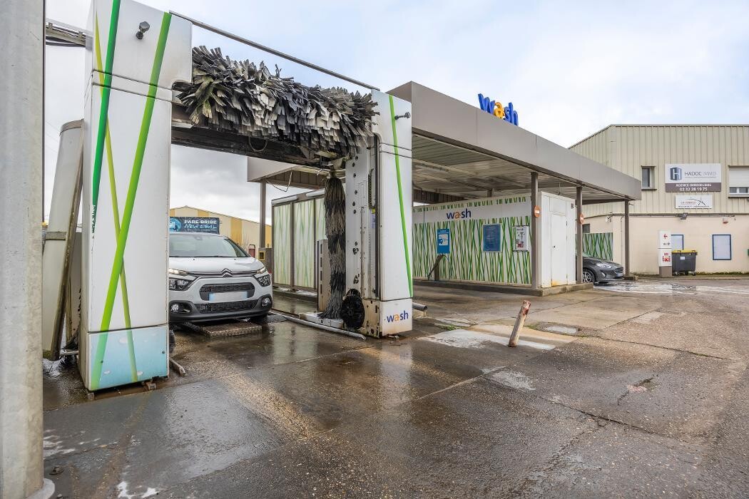 Images TotalEnergies - SARL R&H CARBURANT