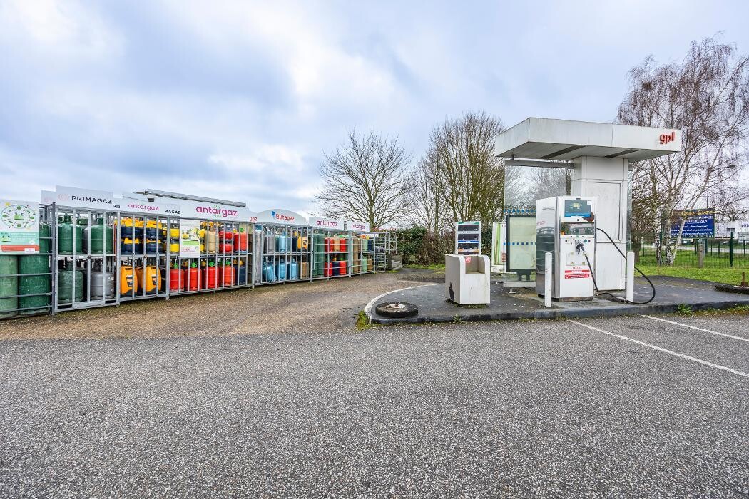 Images TotalEnergies - SARL R&H CARBURANT