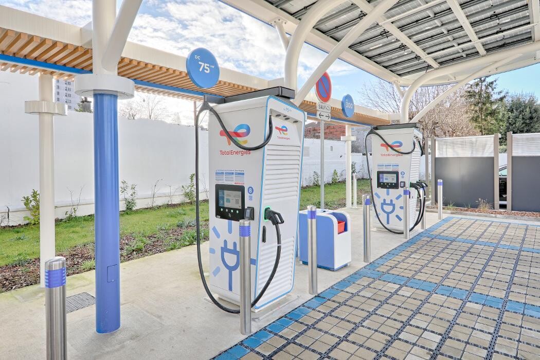 Images TotalEnergies Access - RELAIS DE VILLEJUIF