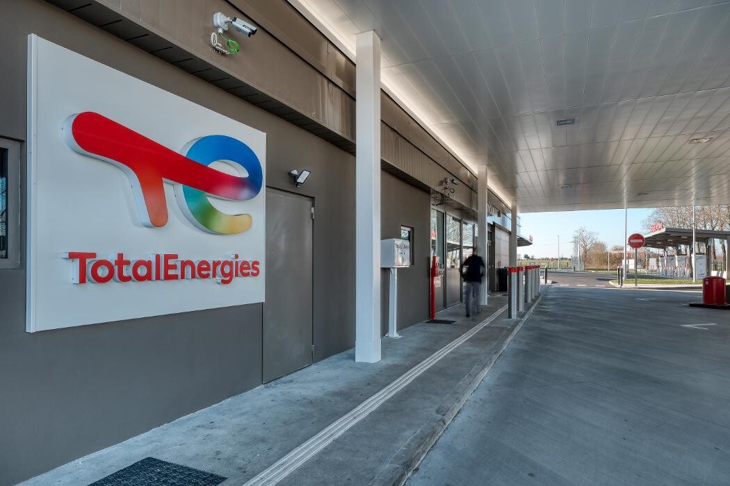 Images TotalEnergies Access - RELAIS PLAINE FAVREUSE EST