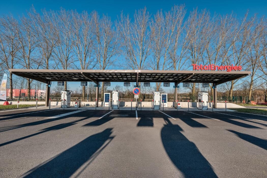 Images TotalEnergies Access - RELAIS PLAINE FAVREUSE EST