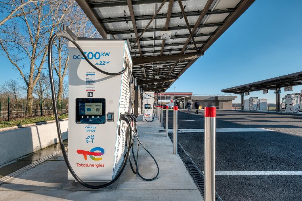 Images TotalEnergies Access - RELAIS PLAINE FAVREUSE EST