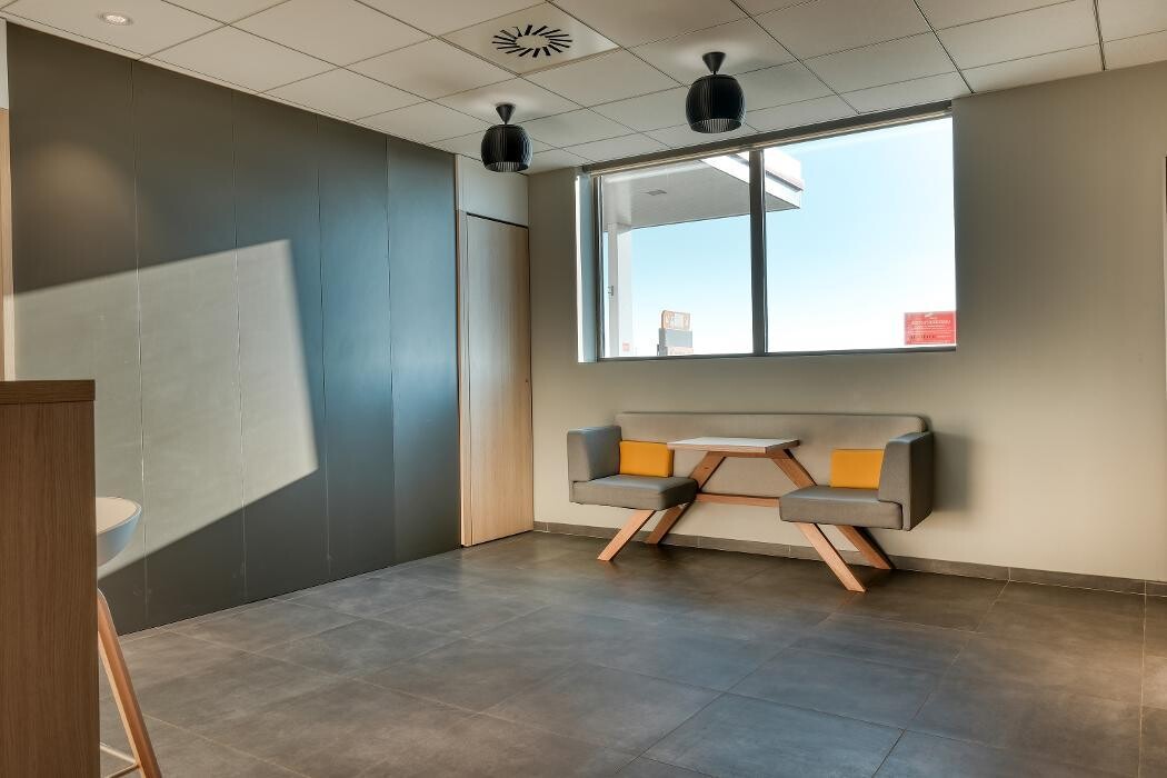 Images TotalEnergies Access - RELAIS PLAINE FAVREUSE EST