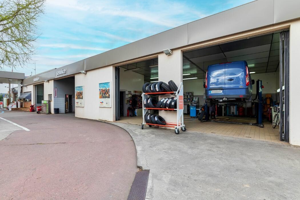 Images TotalEnergies Access - POREZ AUTO LOCA STATION
