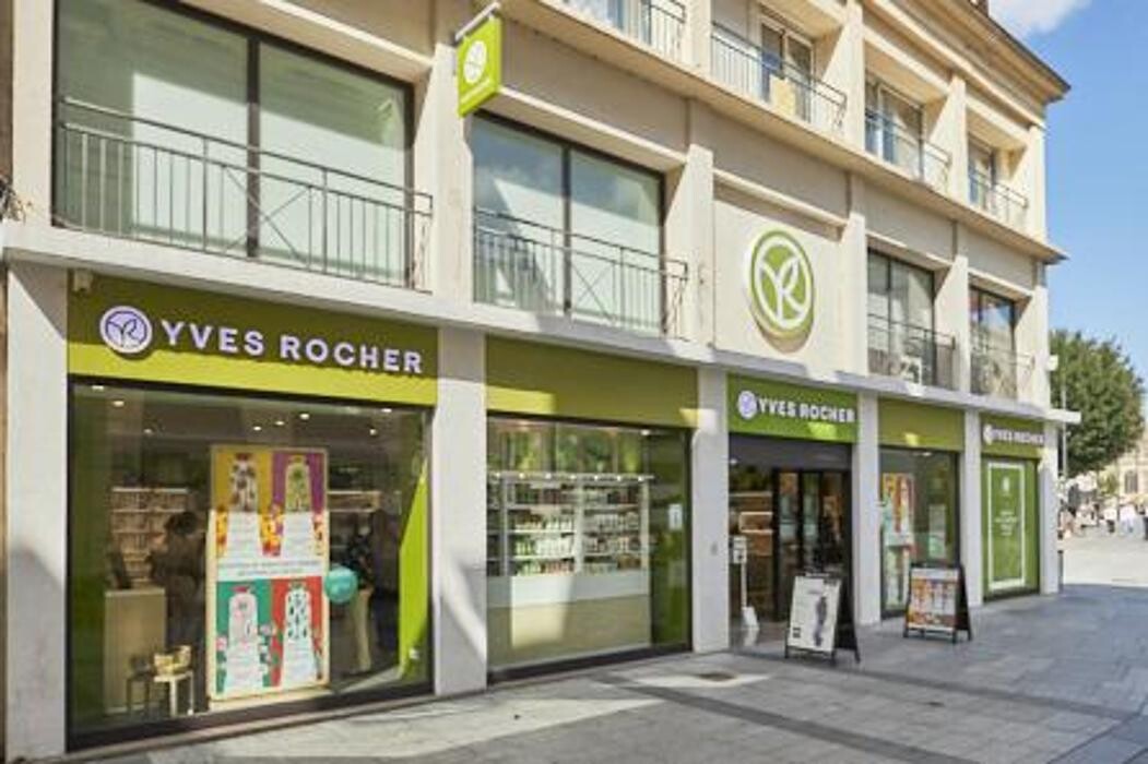 Images Yves Rocher