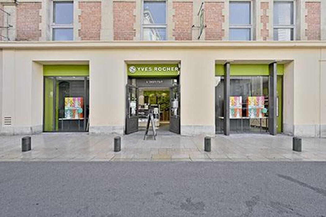Images Yves Rocher