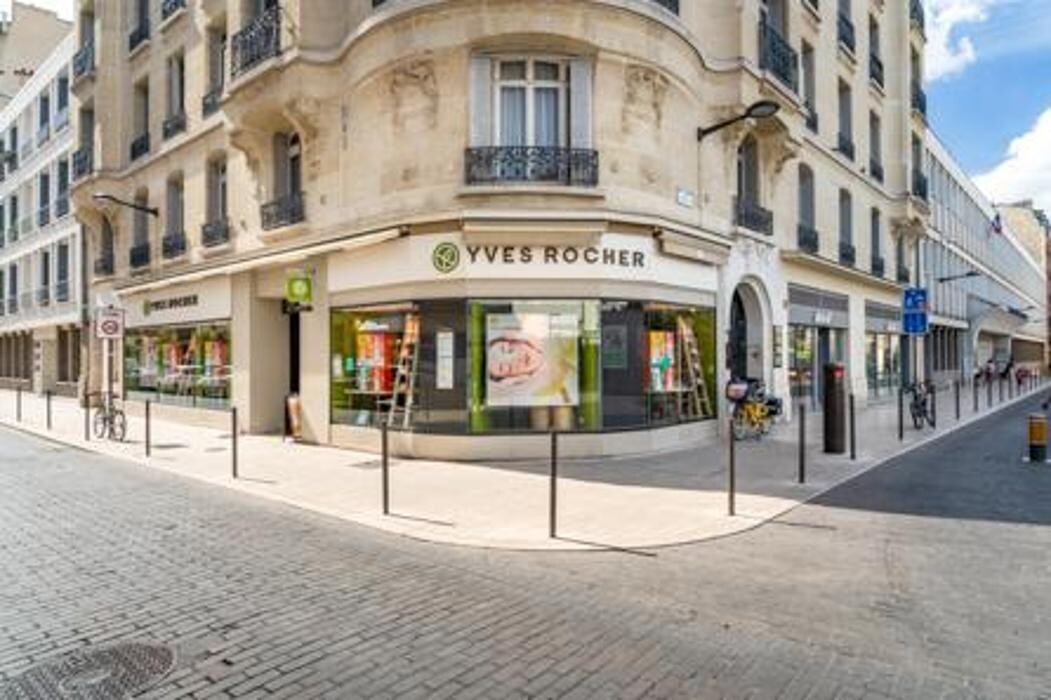 Images Yves Rocher