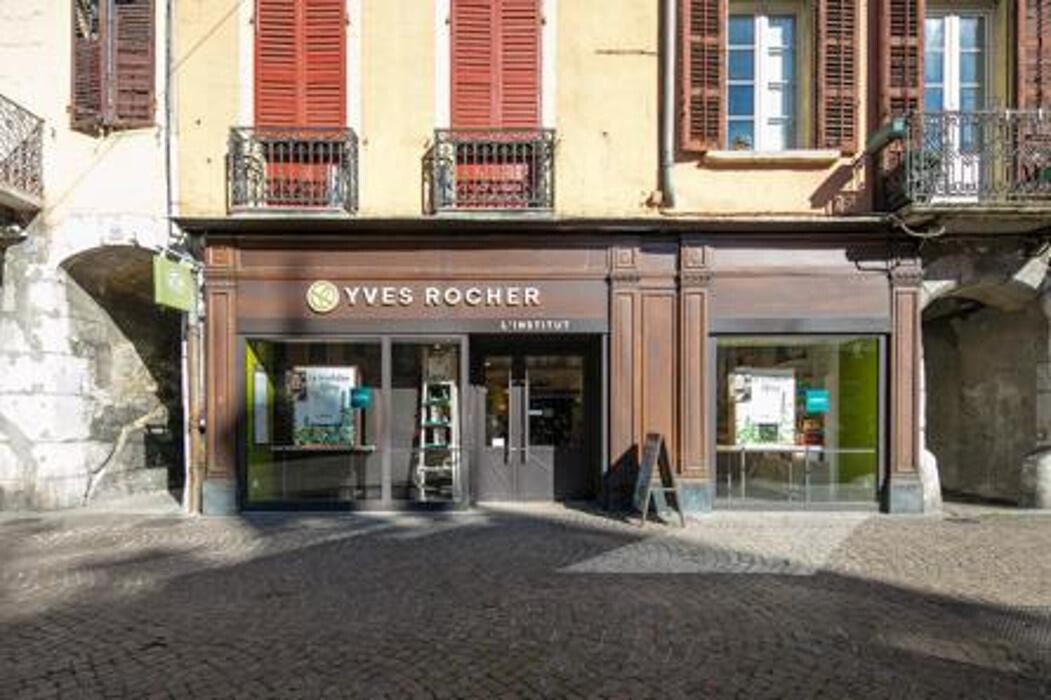 Images Yves Rocher