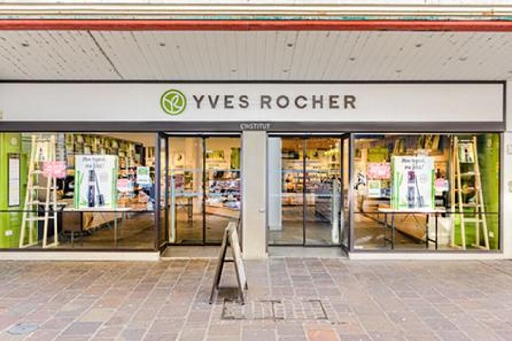 Images Yves Rocher