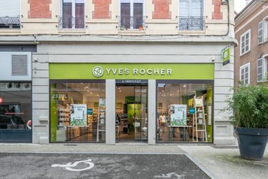 Images Yves Rocher