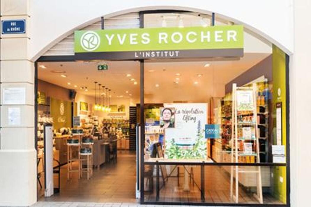 Images Yves Rocher