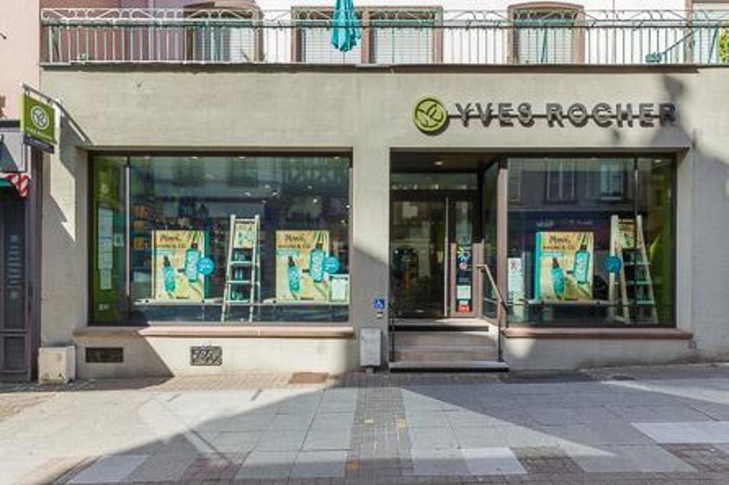 Images Yves Rocher