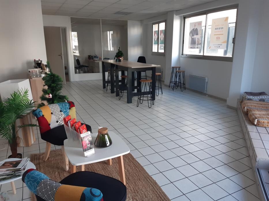 Images Agence Adie