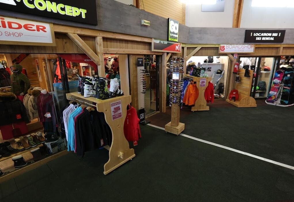 Images Concept - Location ski snowboard