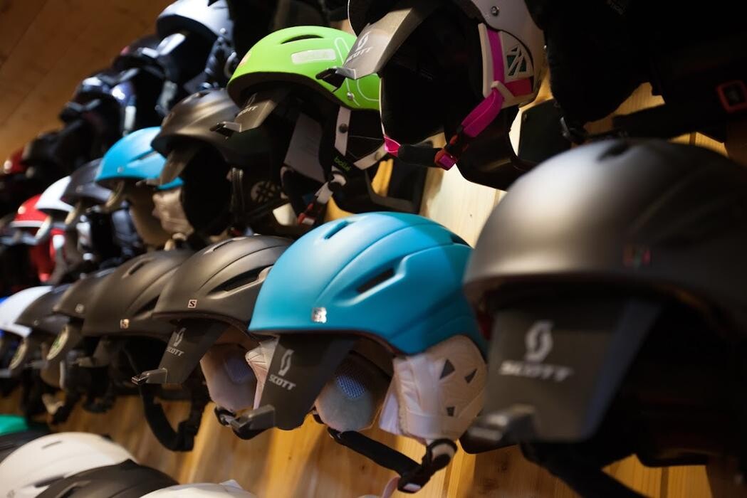 Images Concept - Location ski snowboard