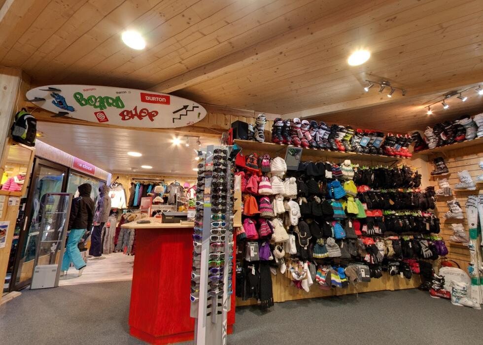 Images Concept - Location ski snowboard