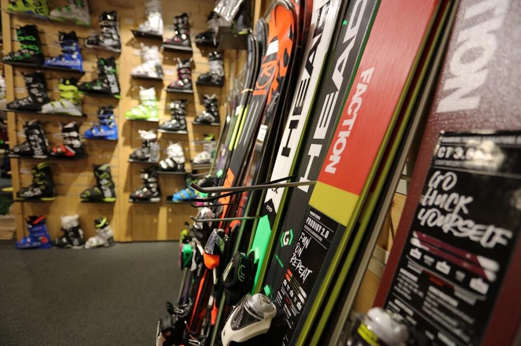 Images Concept - Location ski snowboard